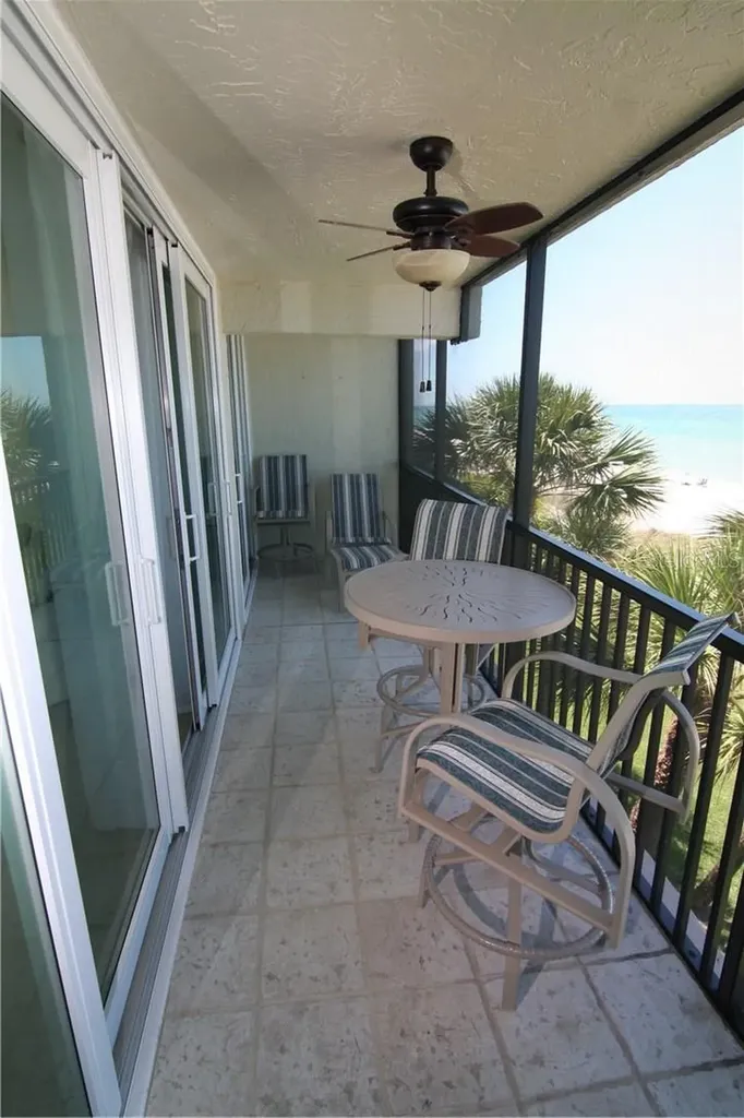 3235 Gulf Of Mexico Drive Longboat Key FL 34228