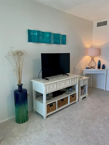 3235 Gulf Of Mexico Drive Longboat Key FL 34228