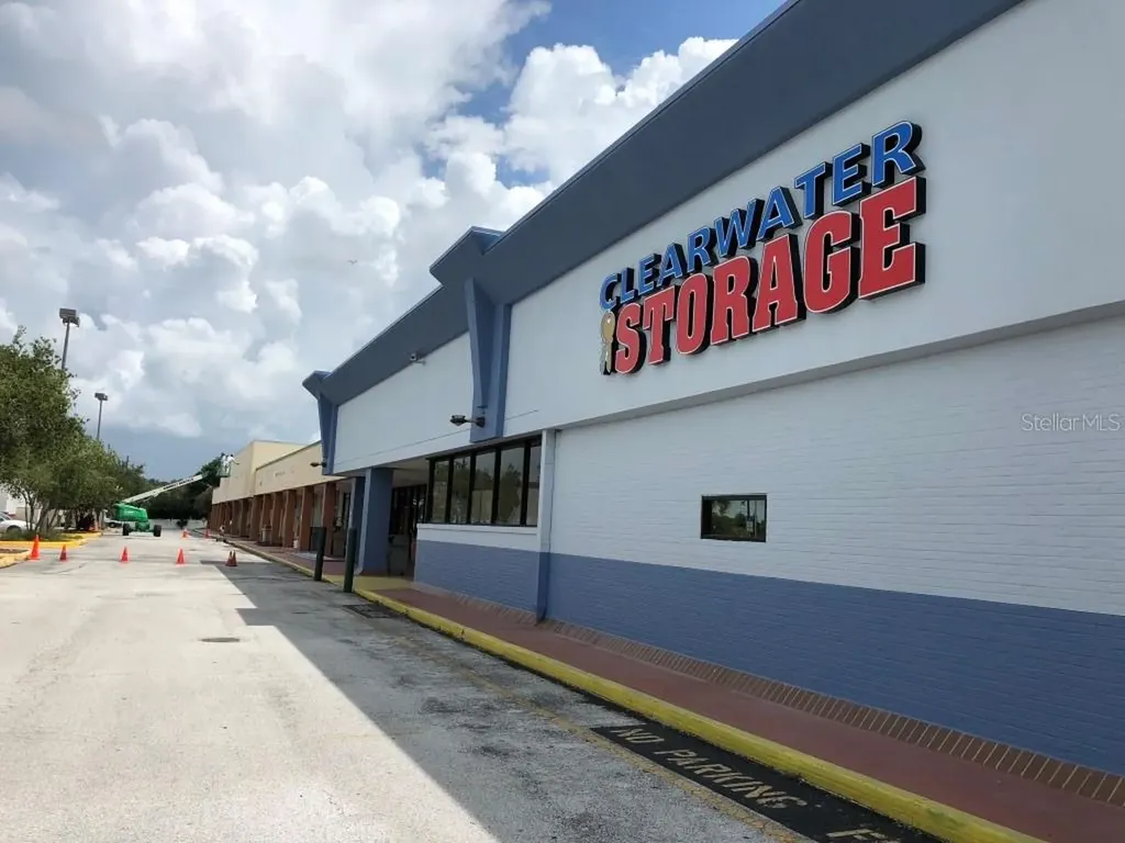 1861 N Highland Avenue Clearwater FL 33755