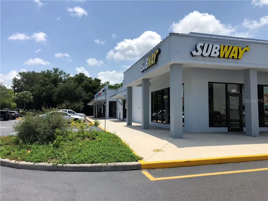1861 N Highland Avenue Clearwater FL 33755