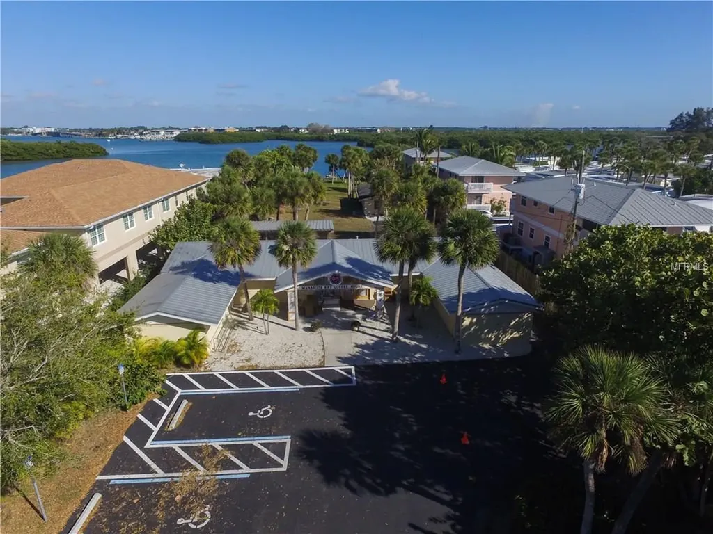 2395 N Beach Road Englewood FL 34223