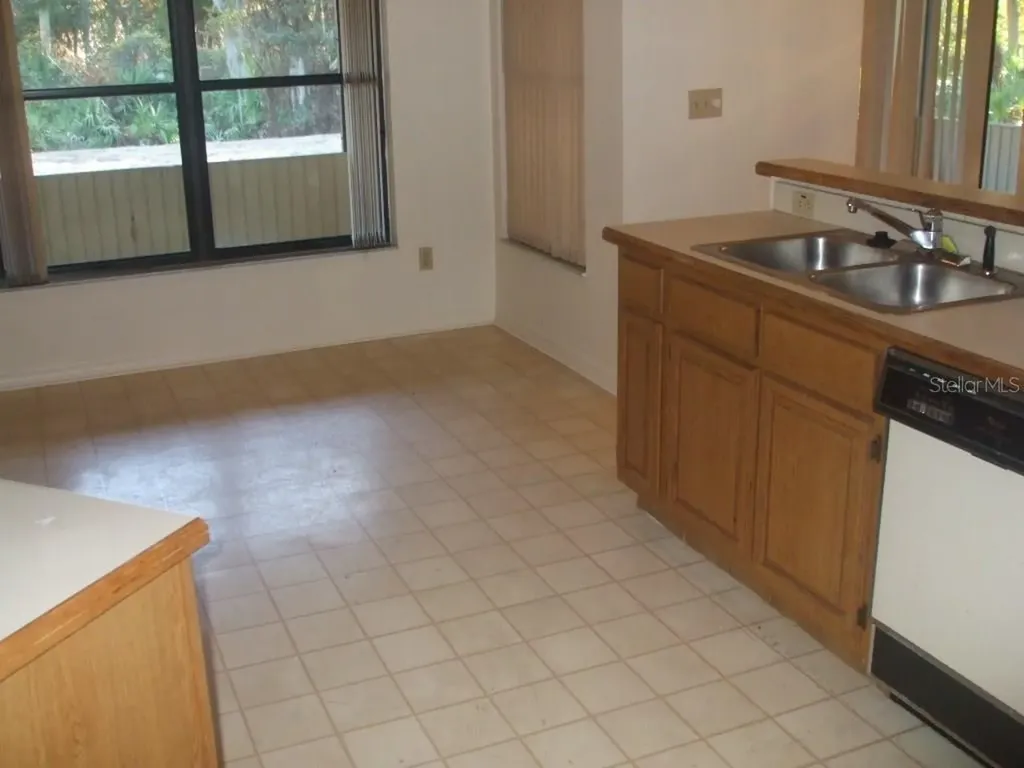 823 Debary Avenue Deltona FL 32725