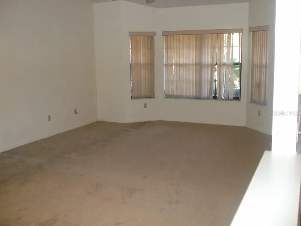 823 Debary Avenue Deltona FL 32725