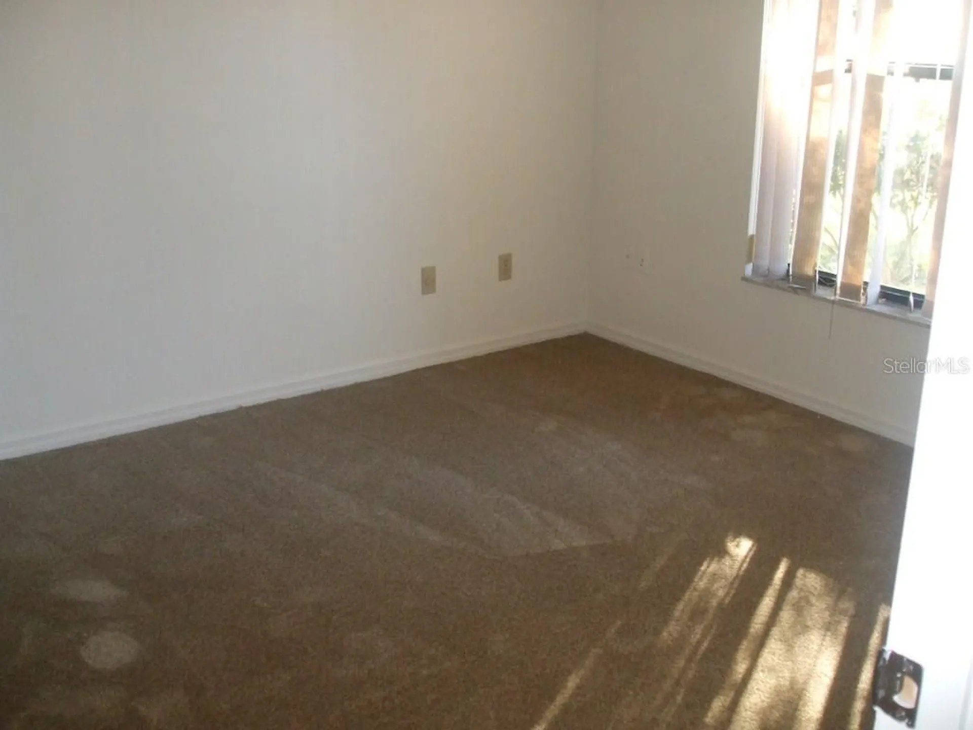 823 Debary Avenue Deltona FL 32725