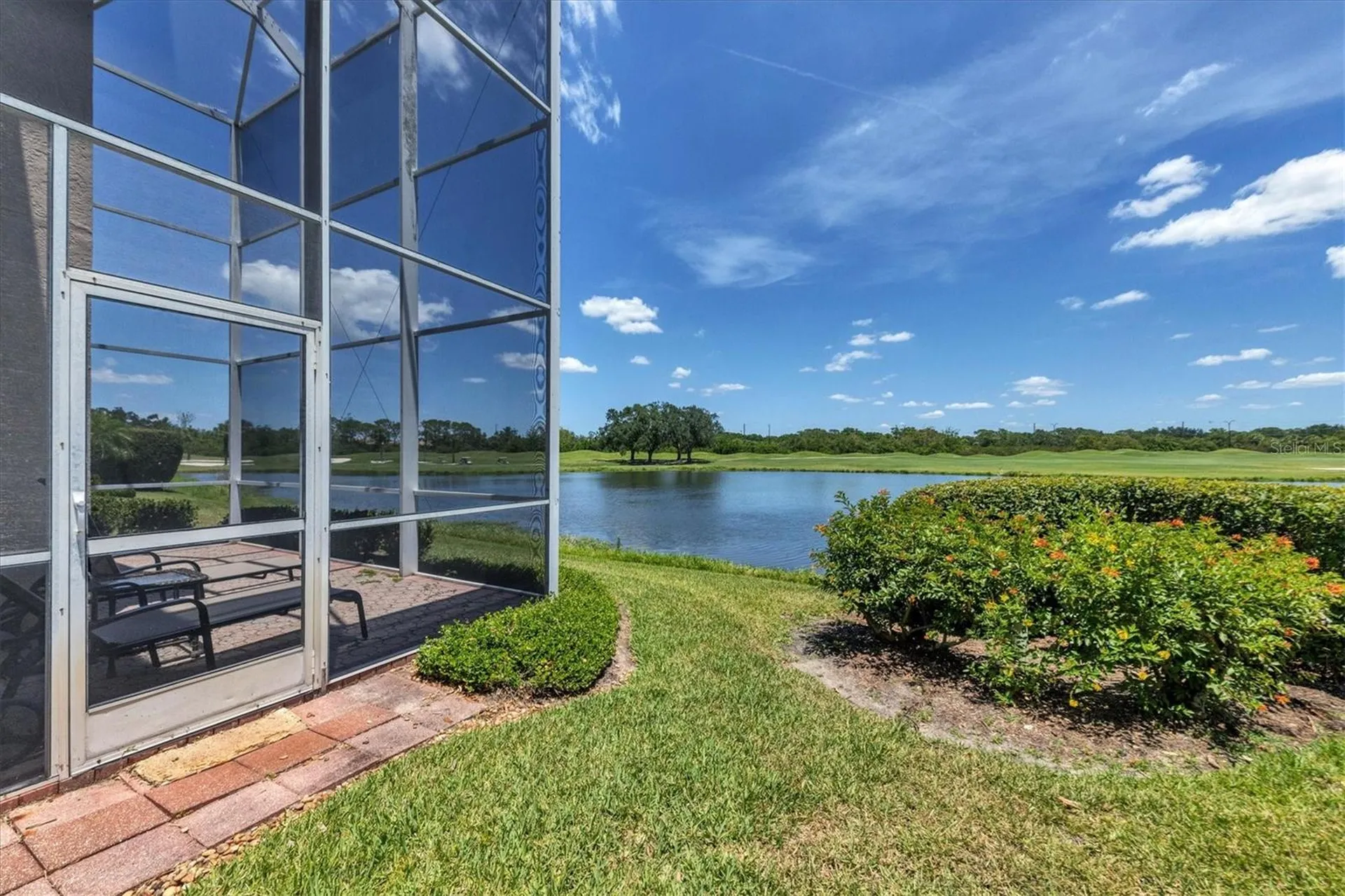 7263 Regina Royale Sarasota FL 34238