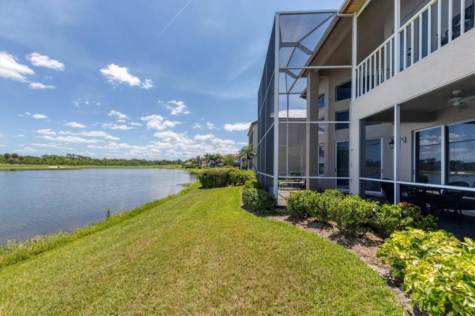 7263 Regina Royale Sarasota FL 34238