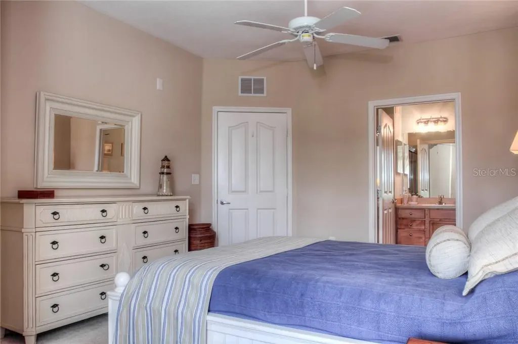 8357 38th Street Circle E Sarasota FL 34243
