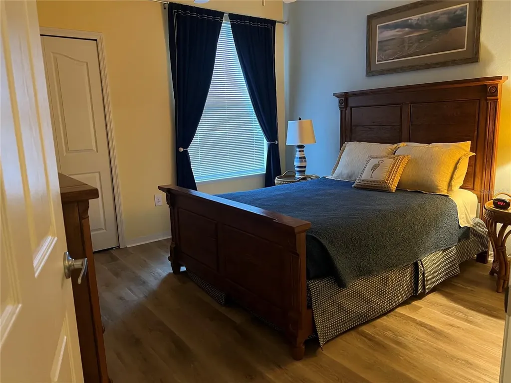 8357 38th Street Circle E Sarasota FL 34243