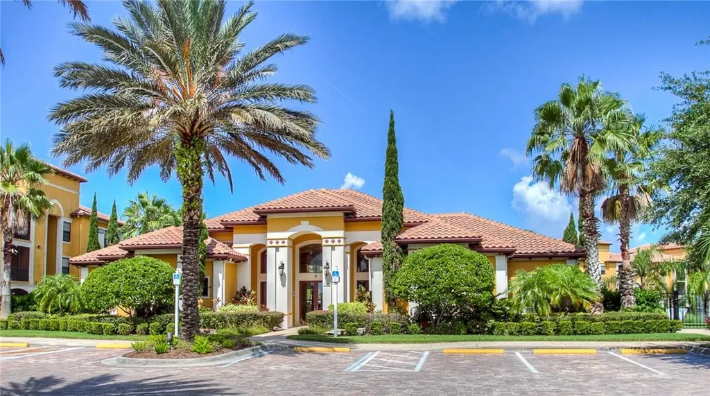 8357 38th Street Circle E Sarasota FL 34243