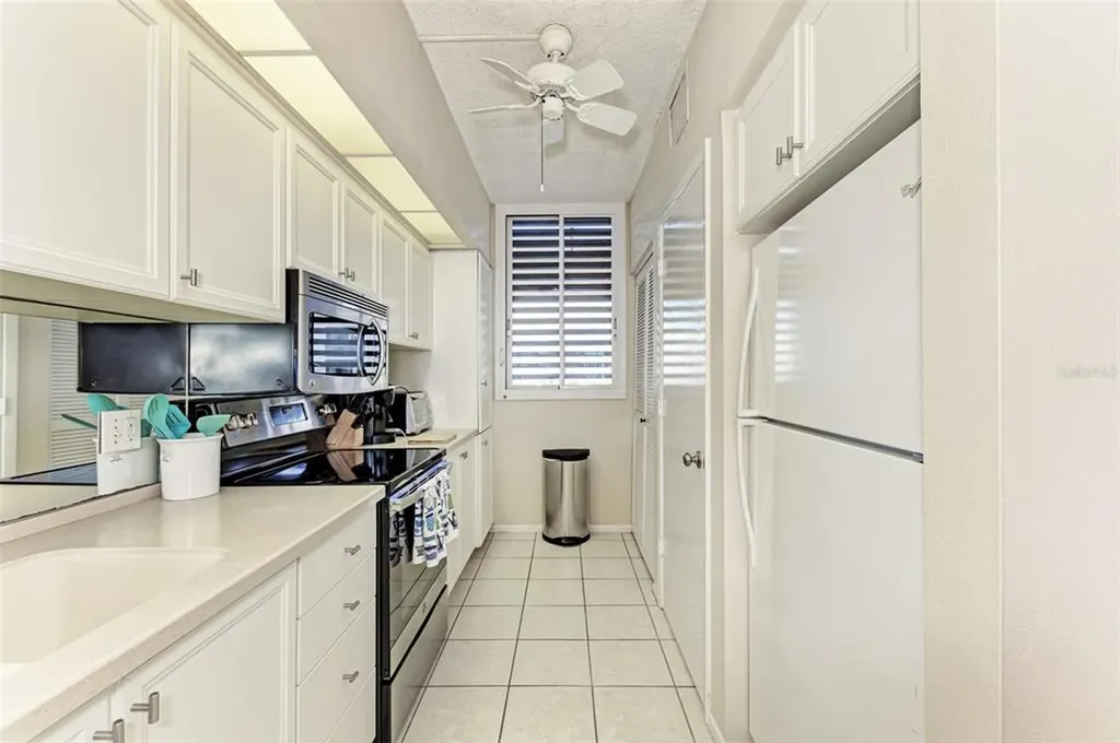 1135 Gulf Of Mexico Drive Longboat Key FL 34228