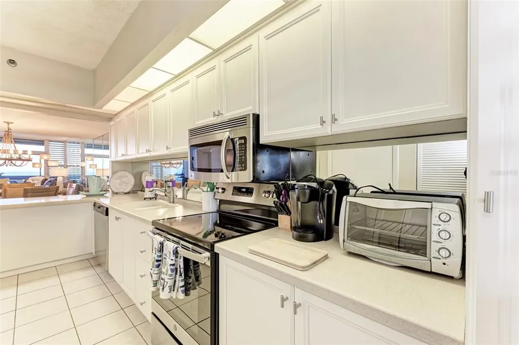 1135 Gulf Of Mexico Drive Longboat Key FL 34228