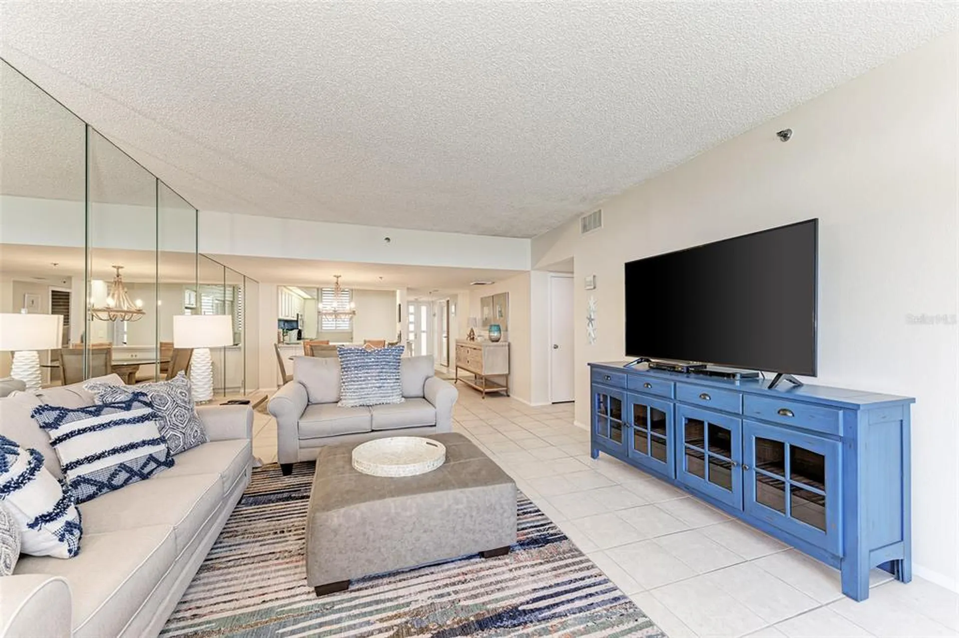1135 Gulf Of Mexico Drive Longboat Key FL 34228