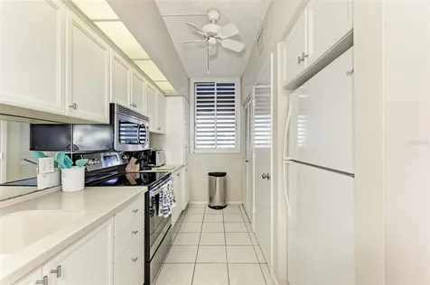 1135 Gulf Of Mexico Drive Longboat Key FL 34228