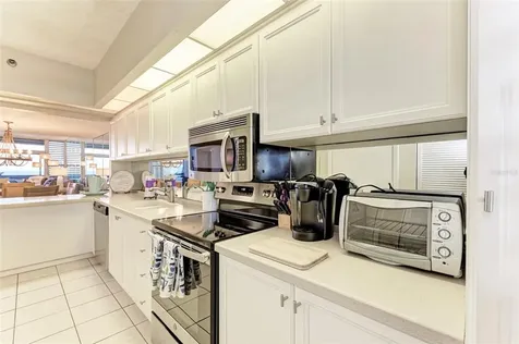 1135 Gulf Of Mexico Drive Longboat Key FL 34228