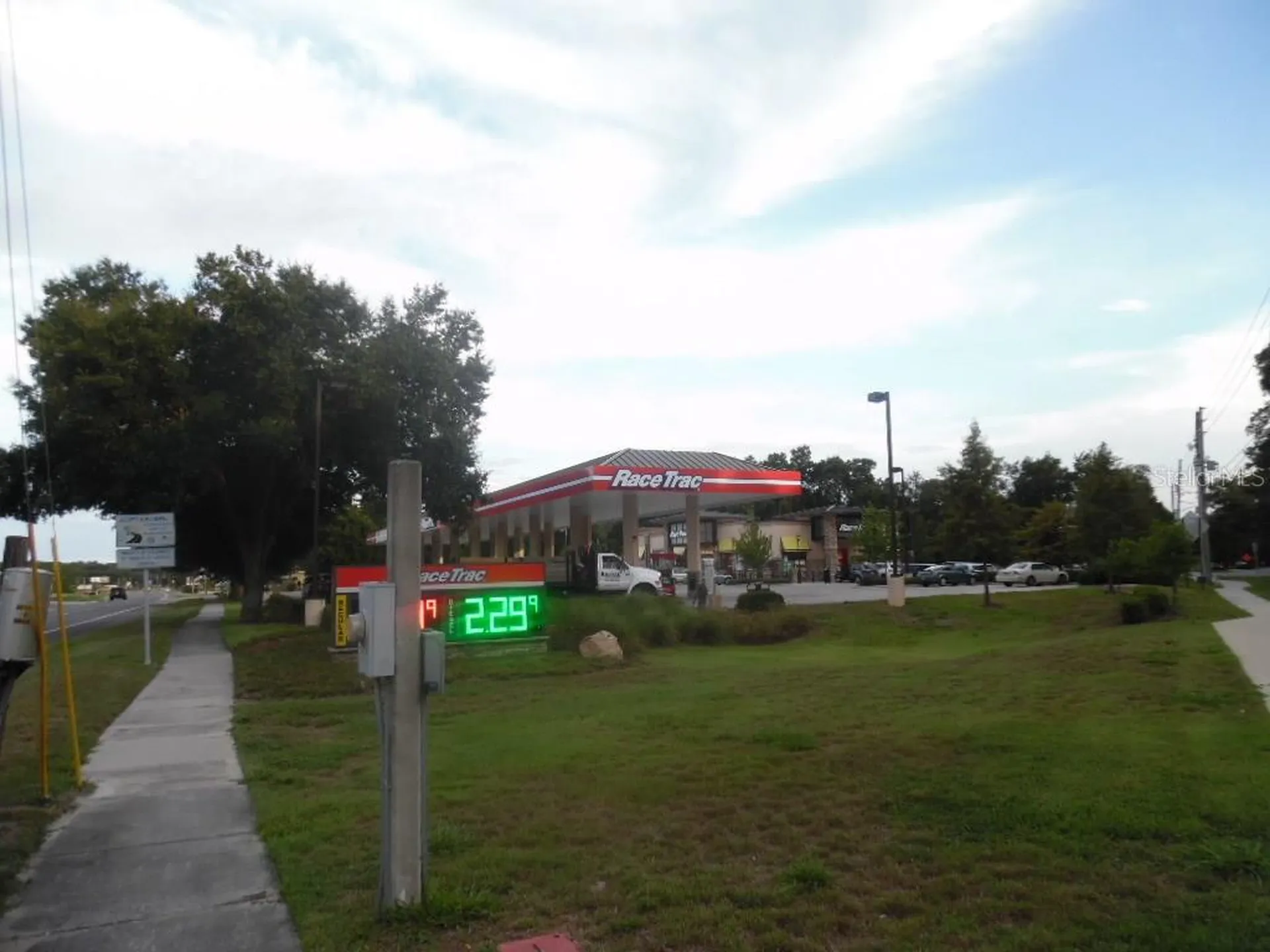 642 S Orange Blossom Trail Apopka FL 32703