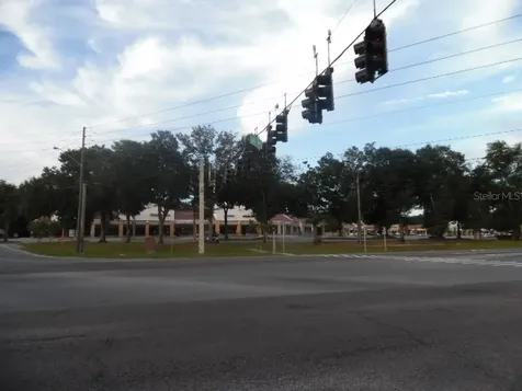 642 S Orange Blossom Trail Apopka FL 32703