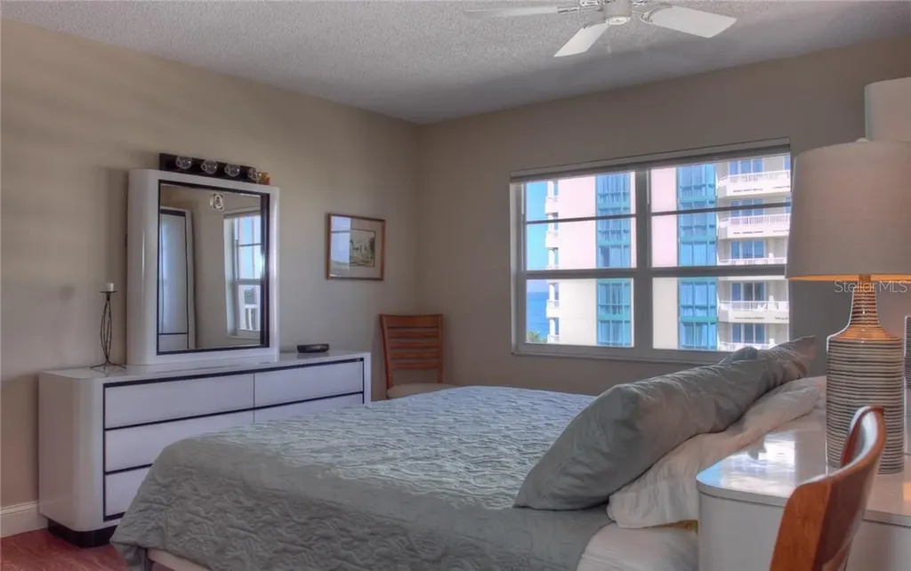 800 Benjamin Franklin Drive Sarasota FL 34236