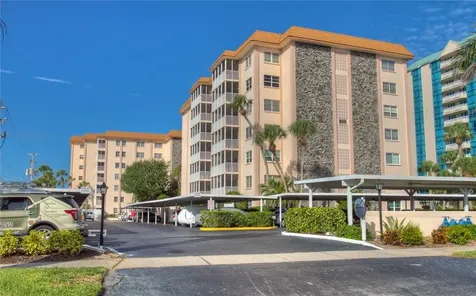 800 Benjamin Franklin Drive Sarasota FL 34236