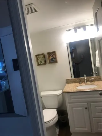 800 Benjamin Franklin Drive Sarasota FL 34236