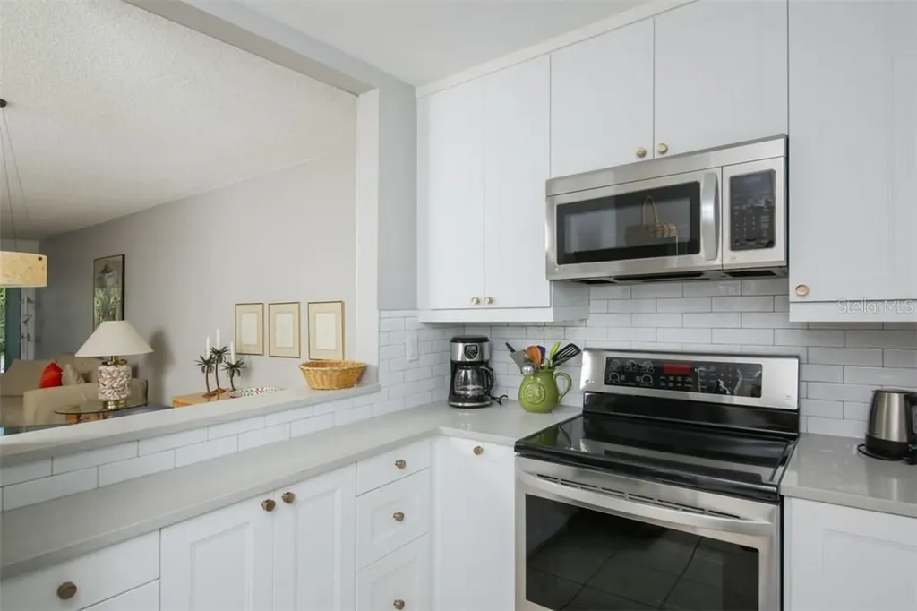 500 S Washington Drive Sarasota FL 34236