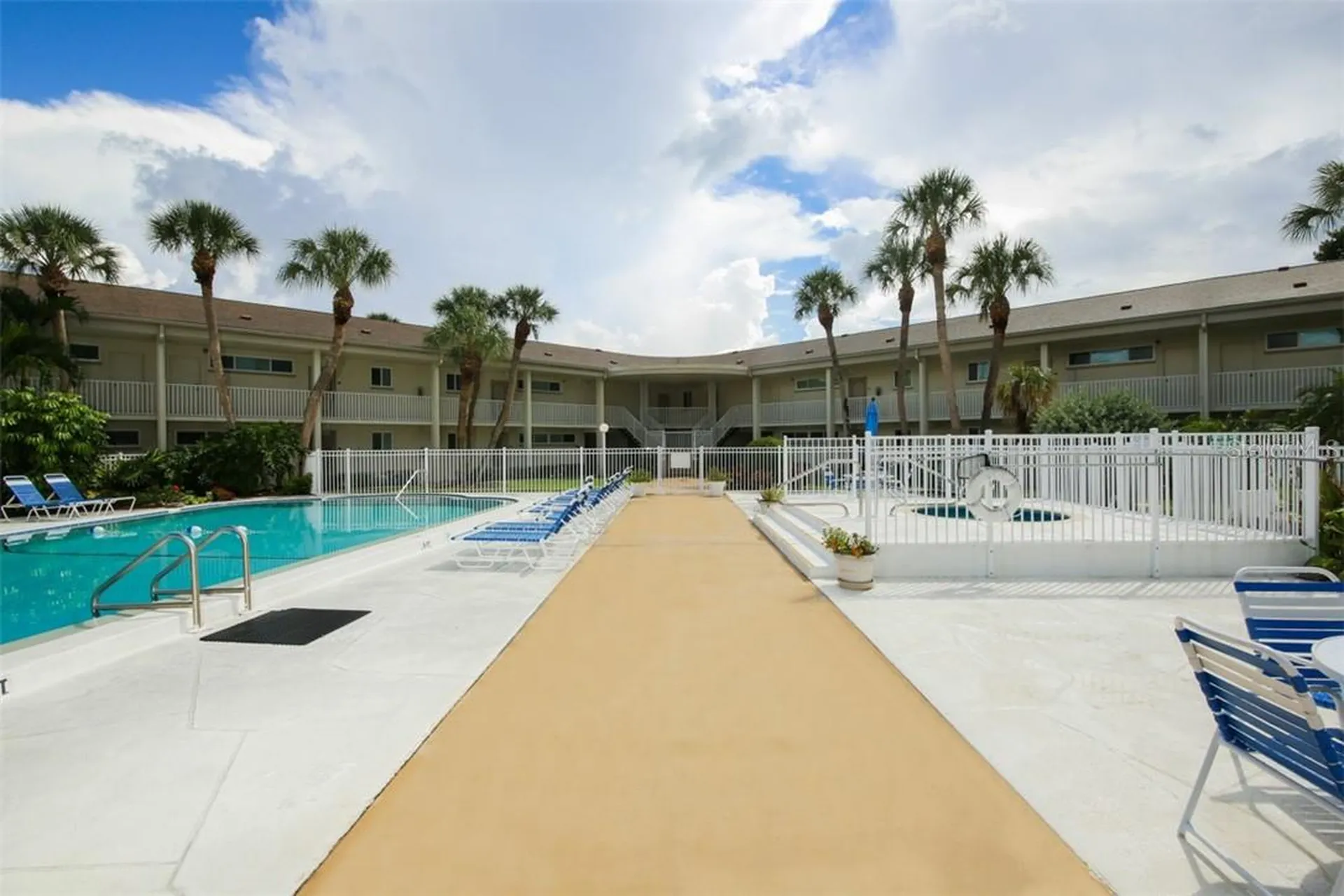 500 S Washington Drive Sarasota FL 34236