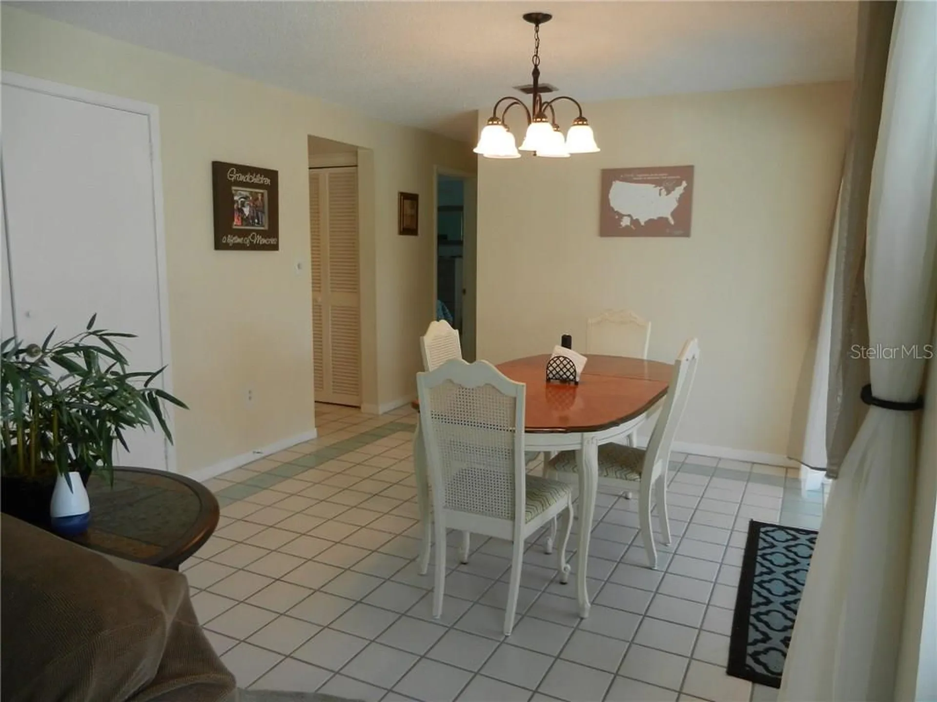 98 Caddy Road Rotonda West FL 33947
