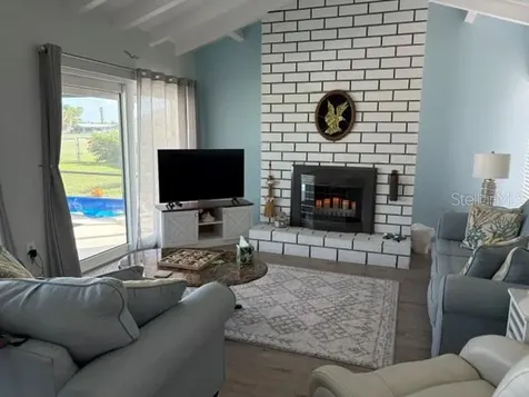 98 Caddy Road Rotonda West FL 33947