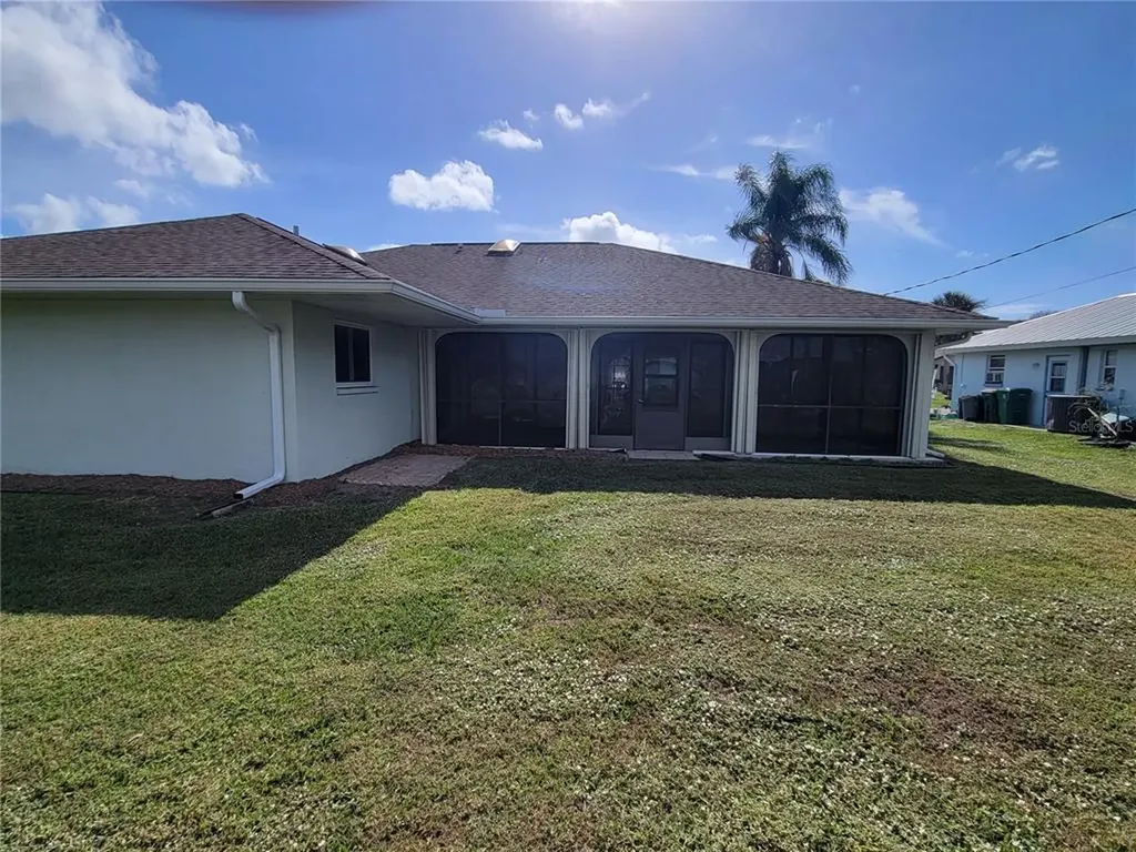 9400 New Martinsville Avenue Englewood FL 34224