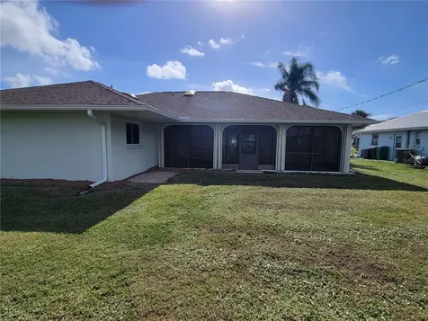 9400 New Martinsville Avenue Englewood FL 34224