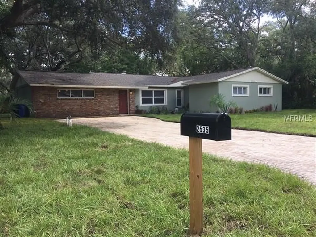 2535 Krueger Lane Tampa FL 33618