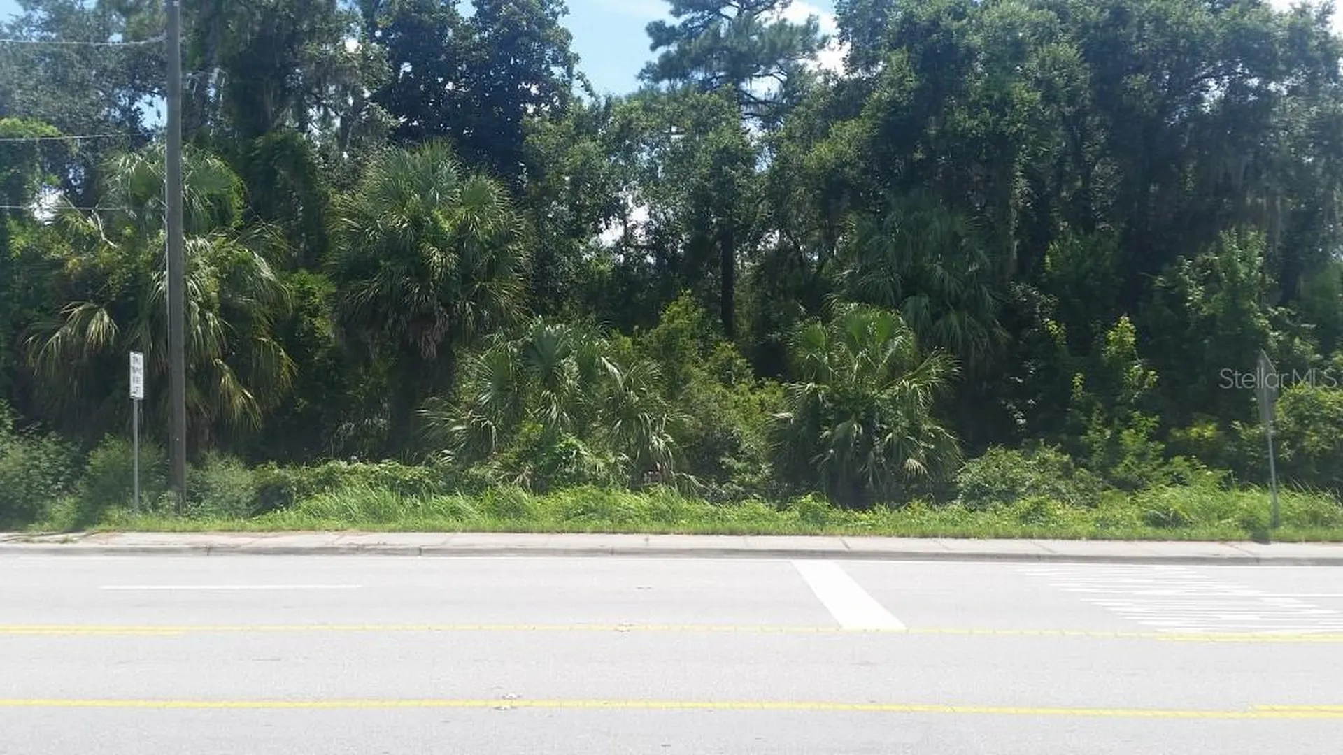 827 Debary Avenue Deltona FL 32725