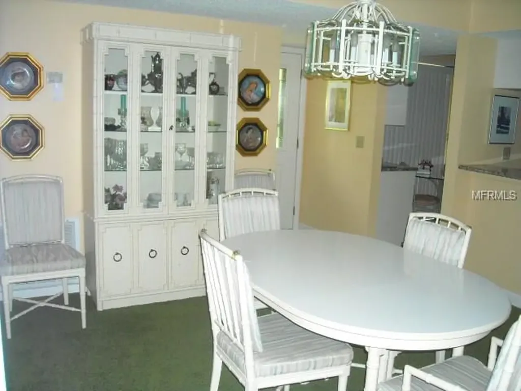 1700 Glenhouse Drive Sarasota FL 34231