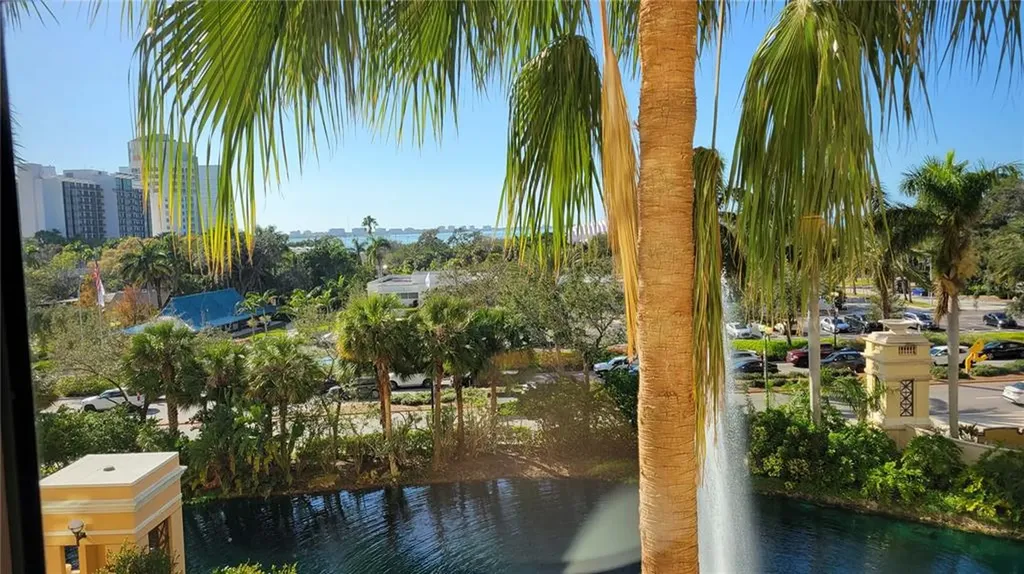 750 N Tamiami Trail Sarasota FL 34236