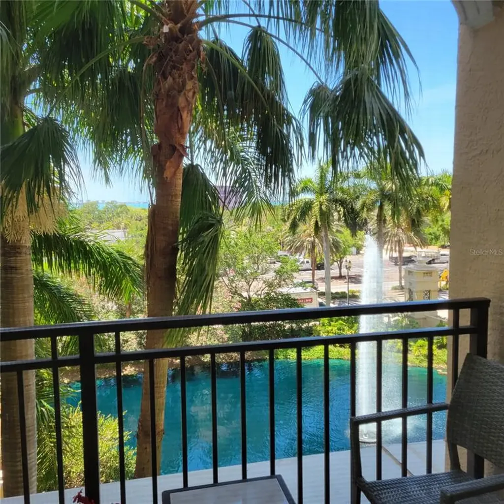 750 N Tamiami Trail Sarasota FL 34236