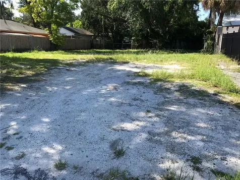 1414 17th Avenue W Bradenton FL 34205