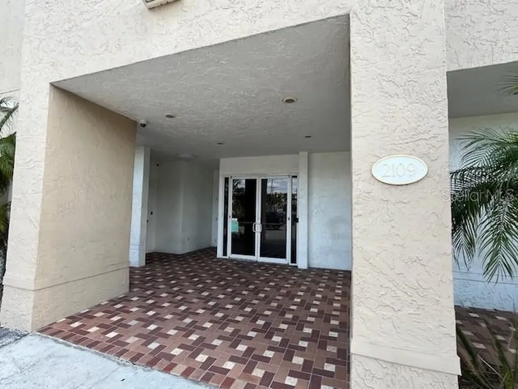 2109 E Palm Avenue Tampa FL 33605