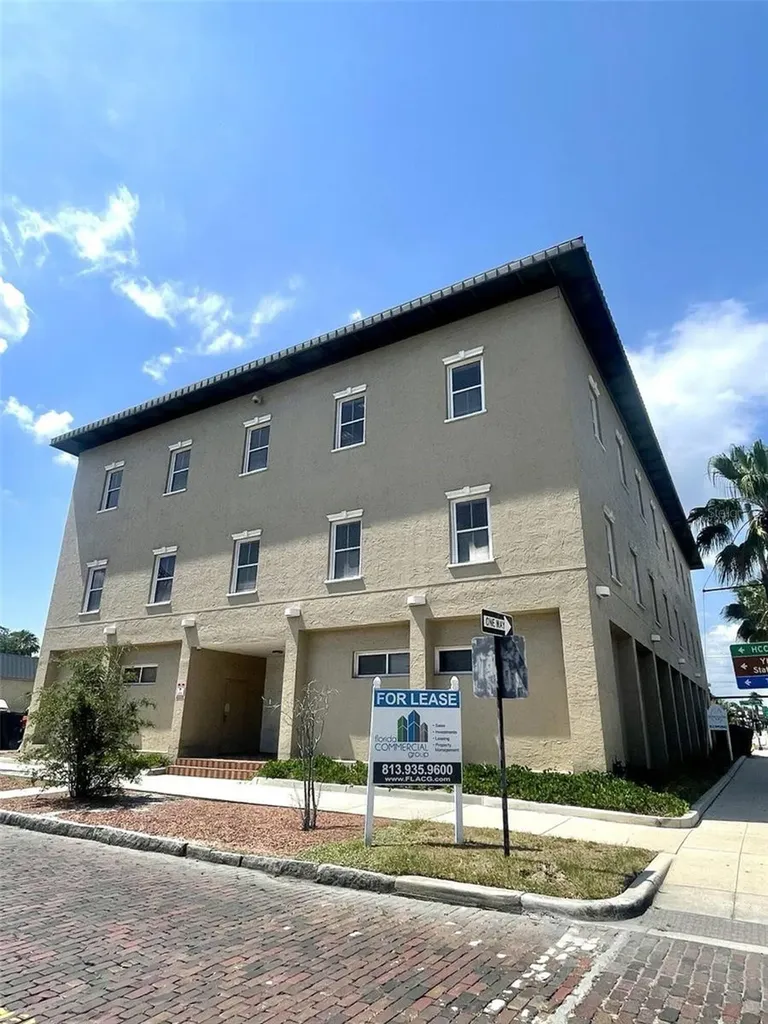 2109 E Palm Avenue Tampa FL 33605