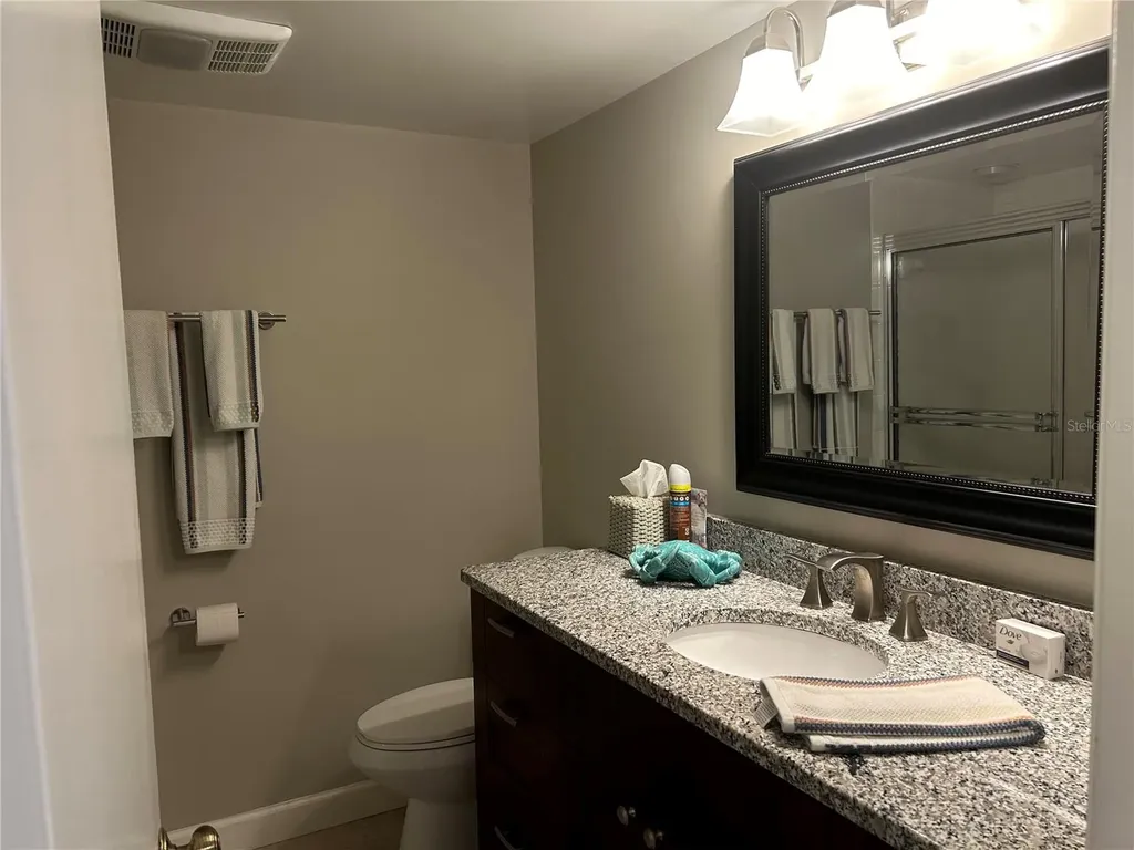 5662 Gardens Drive Sarasota FL 34243