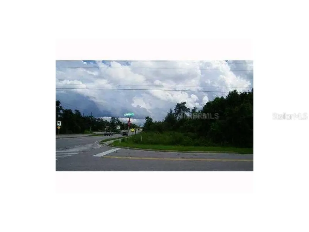 000 Howland Boulevard & Bluffview Boulevard Deltona FL 32738
