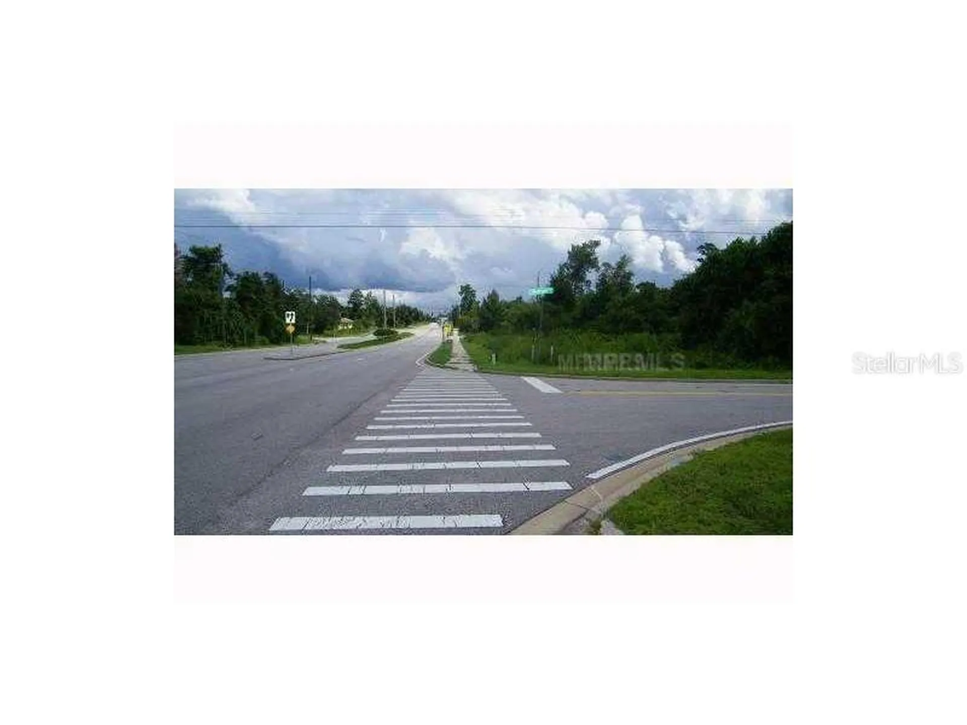 000 Howland Boulevard & Bluffview Boulevard Deltona FL 32738