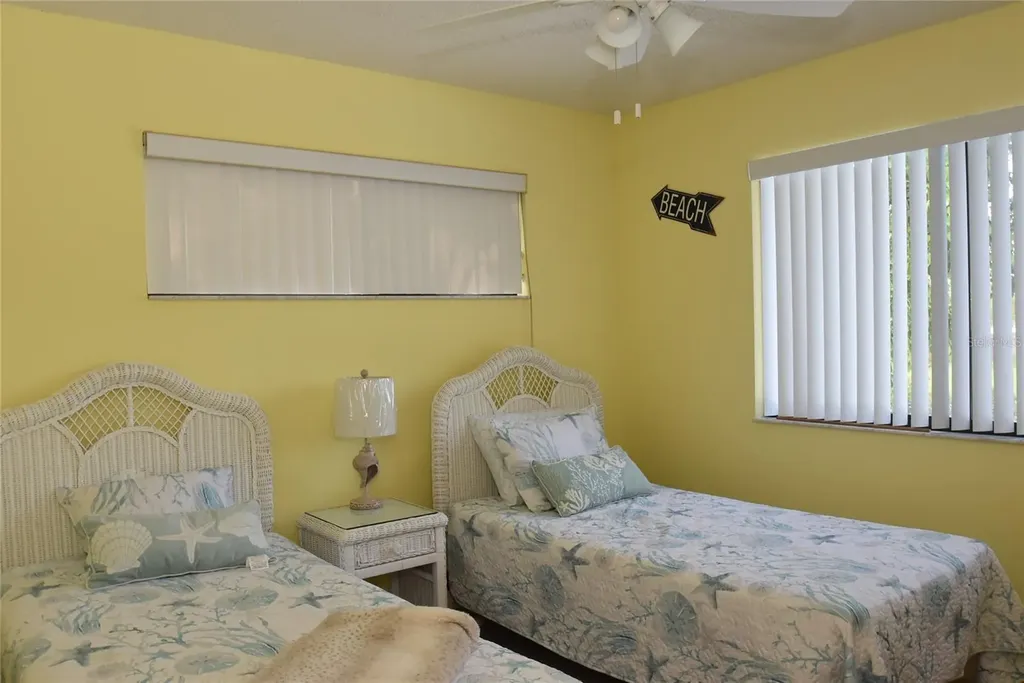 1712 Glenhouse Drive Sarasota FL 34231