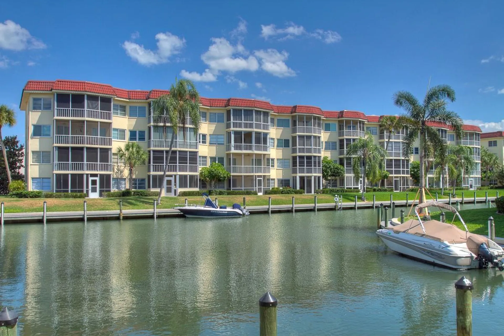 1250 N Portofino Drive Sarasota FL 34242
