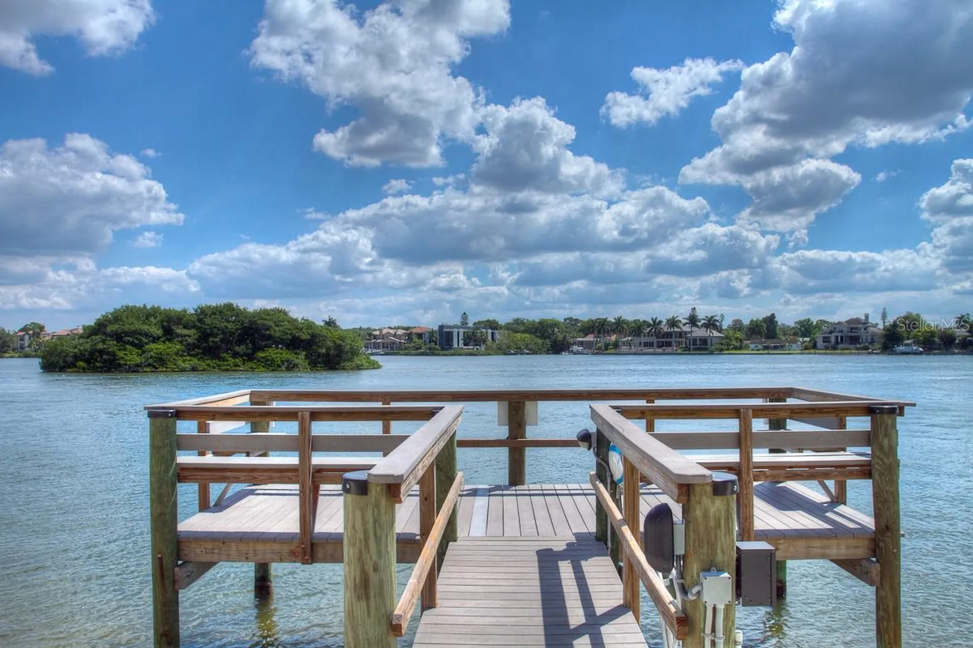 1250 N Portofino Drive Sarasota FL 34242