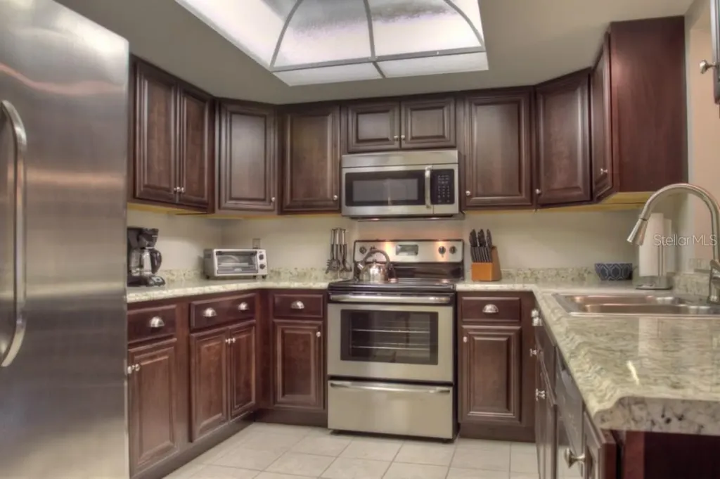 7093 Fairway Bend Lane Sarasota FL 34243