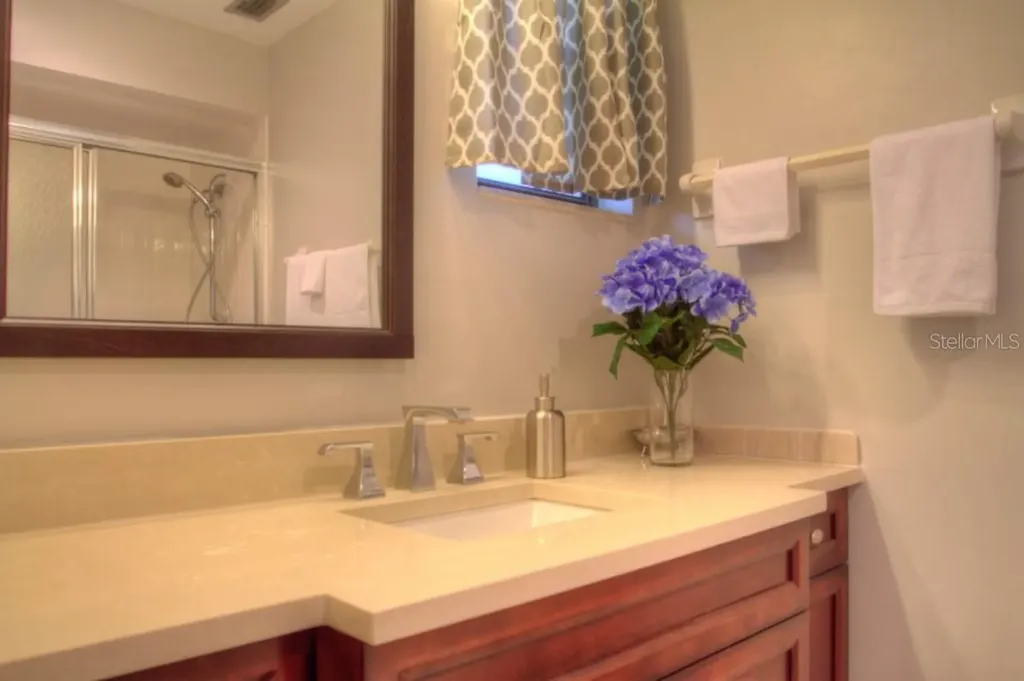 7093 Fairway Bend Lane Sarasota FL 34243