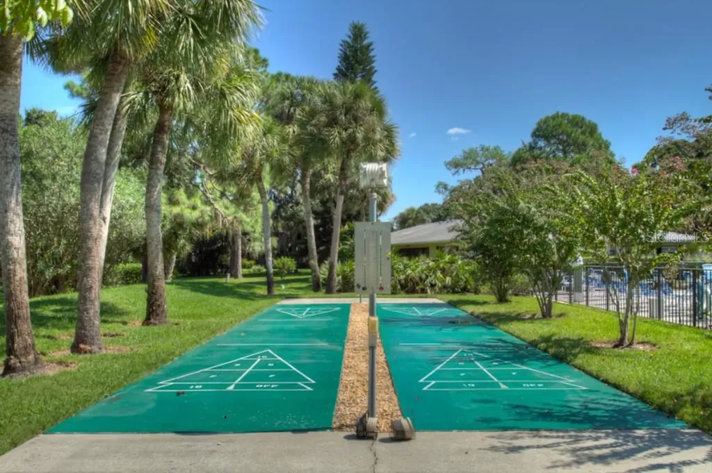 7093 Fairway Bend Lane Sarasota FL 34243