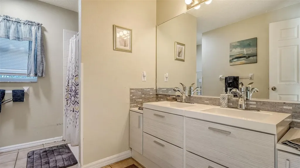5753 New York Avenue Sarasota FL 34231