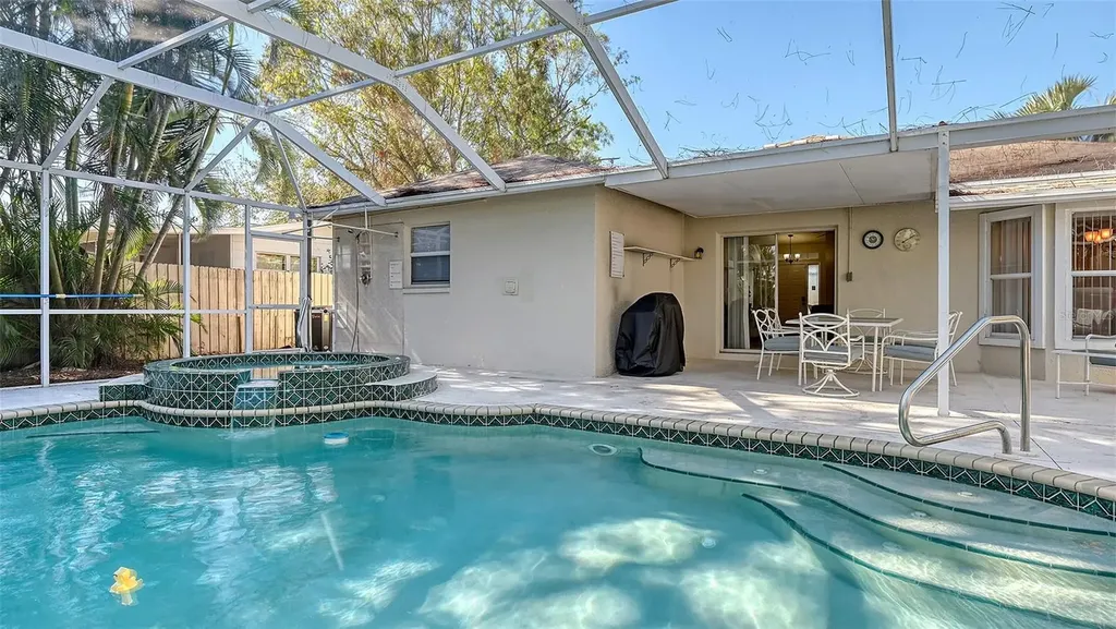 5753 New York Avenue Sarasota FL 34231