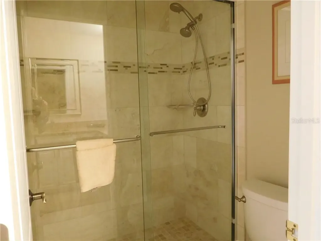 8735 Olde Hickory Avenue Sarasota FL 34238