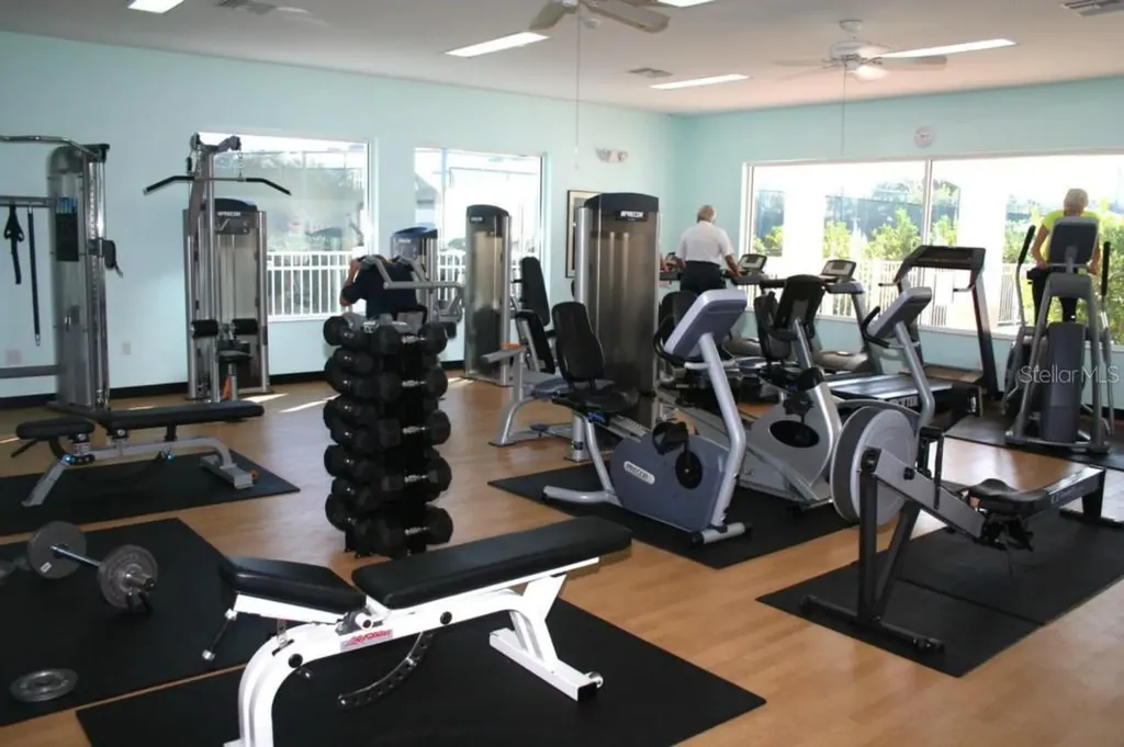 8735 Olde Hickory Avenue Sarasota FL 34238